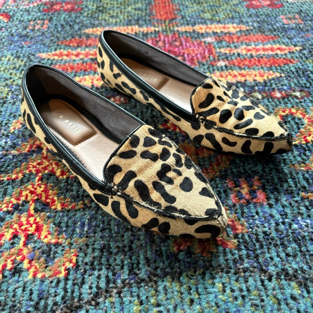 Kelly & Katie Leopard Cheetah Print Loafers Flats Women’s 6 Cow Hair Leather
